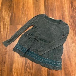 altar’d state Green Long Sleeve Lagenlook Top